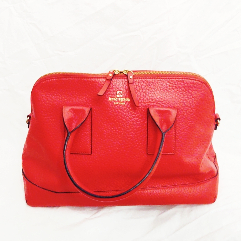 New kate spade Large Red Domed 2 Way Pebble Leather Convertible Crossbod…